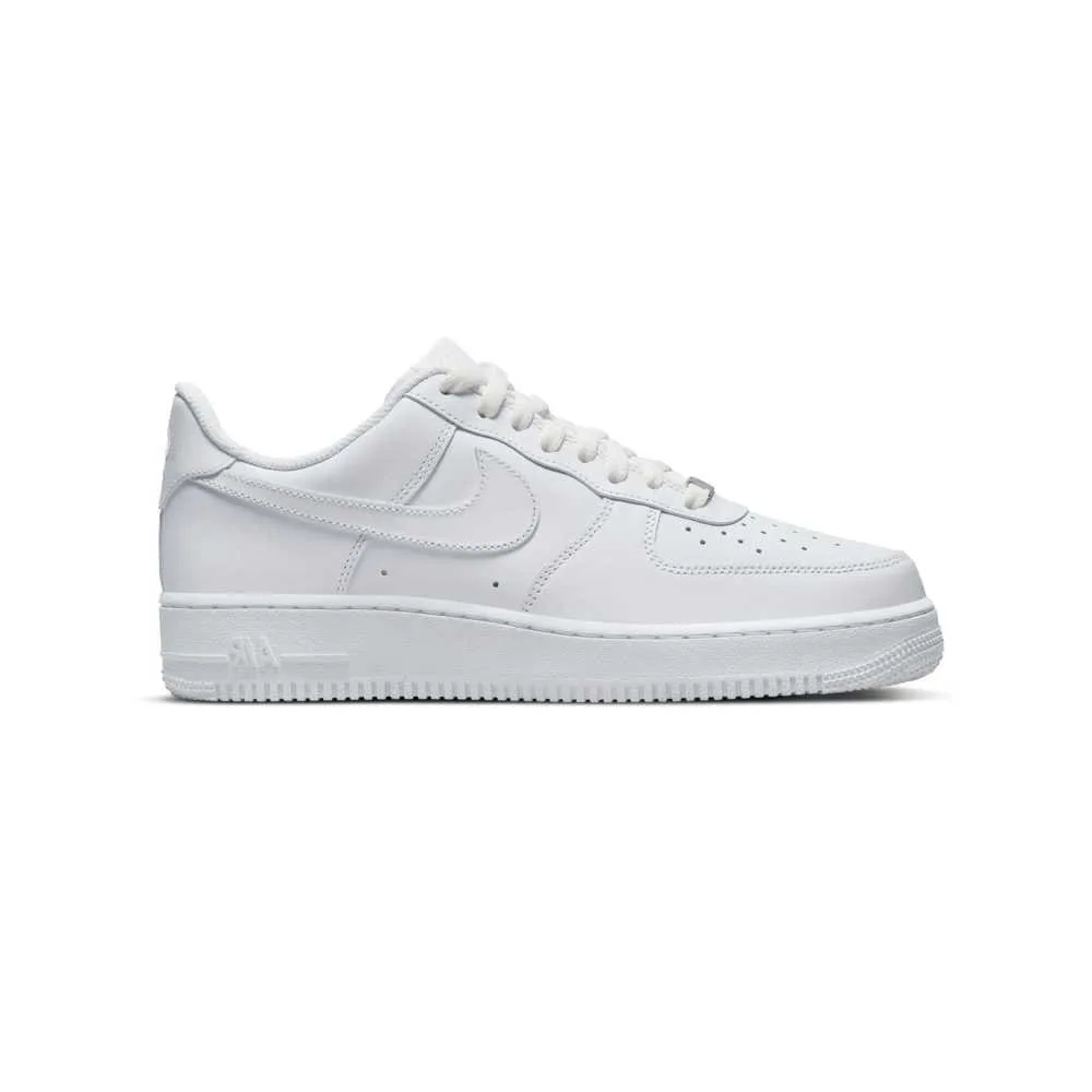 NIKE AIR FORCE 1 '07
